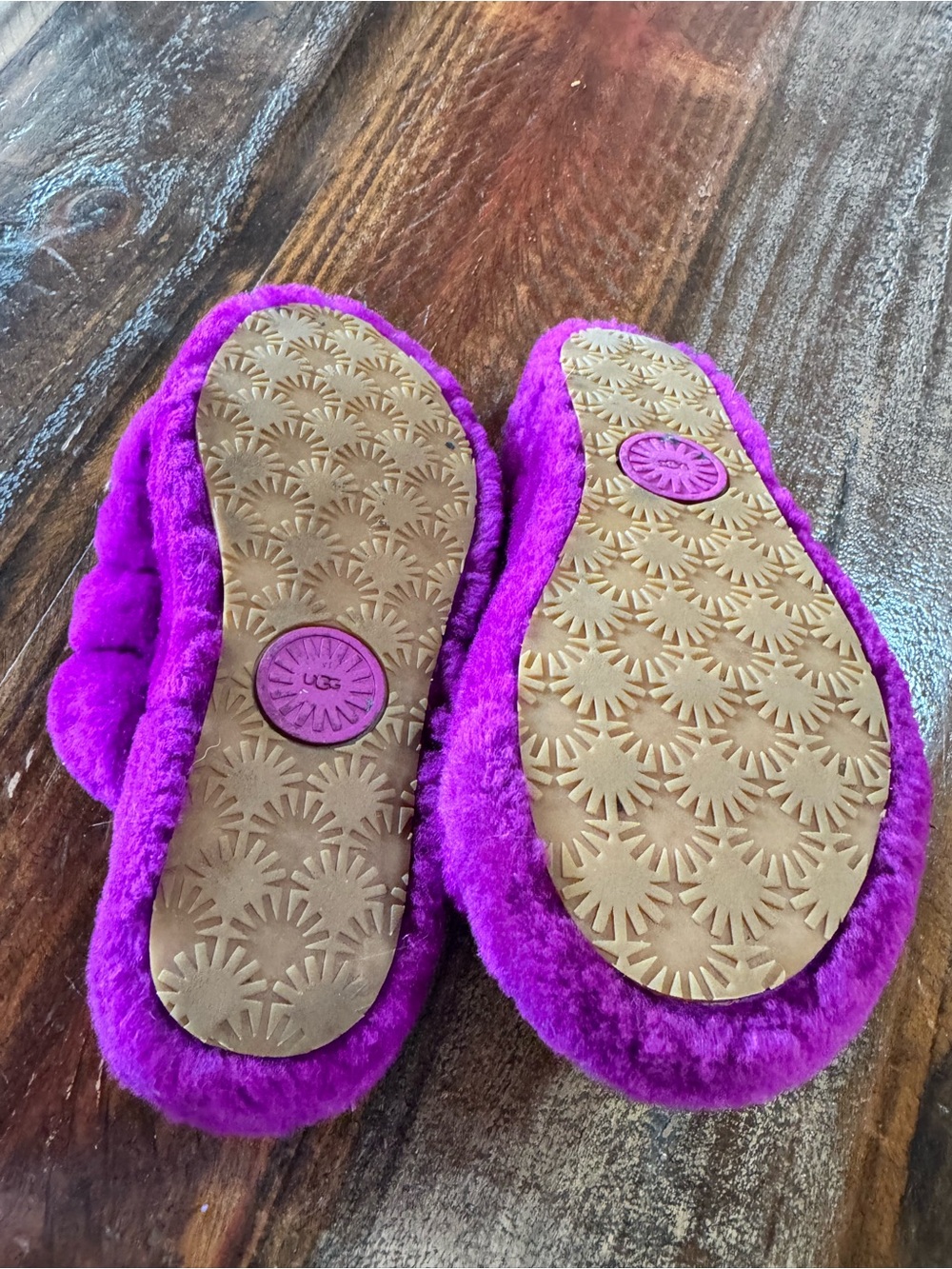 UGG Violet Plush Slide Sandals with Branded Heel Strap - Picture 5 of 11